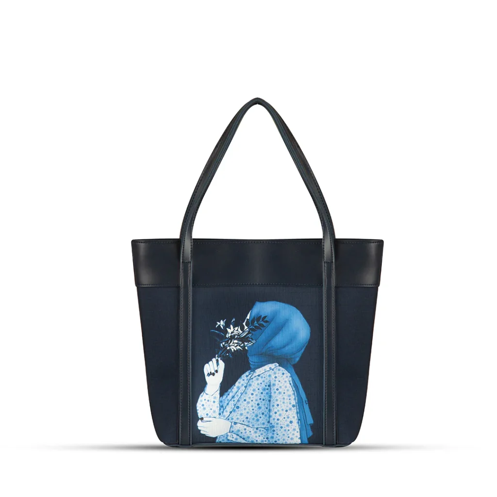 belle blue hand bag